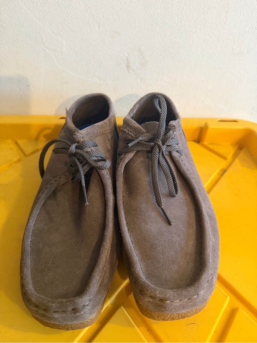 Clarks Men's Brown Suede Chukka Boots